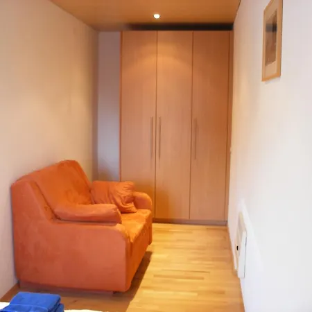 Haus Ausserbach アパートホテル