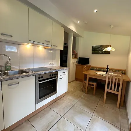 Hotel apartamentowy Haus Ausserbach