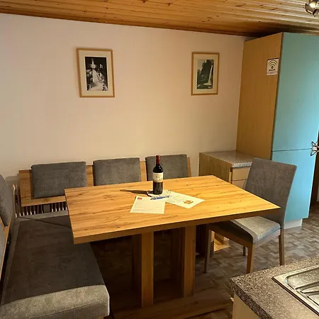 Hotel apartamentowy Haus Ausserbach